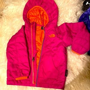 2T NorthFace toddler thermocell puffer jacket